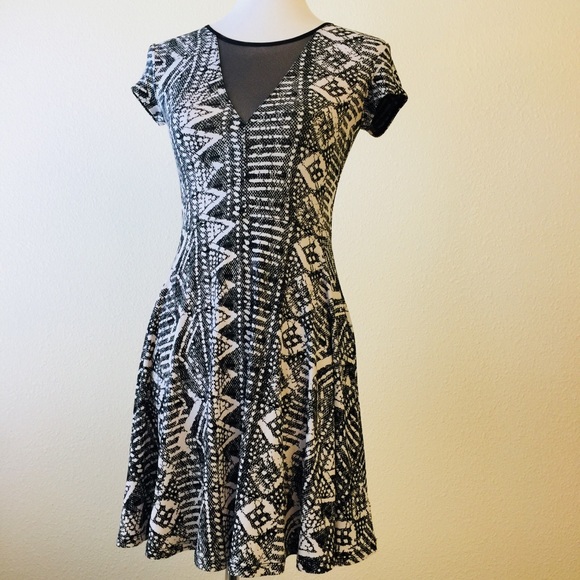 Kimchi Blue Dresses & Skirts - Kimichi Blue Print Mesh Back Skater Dress
